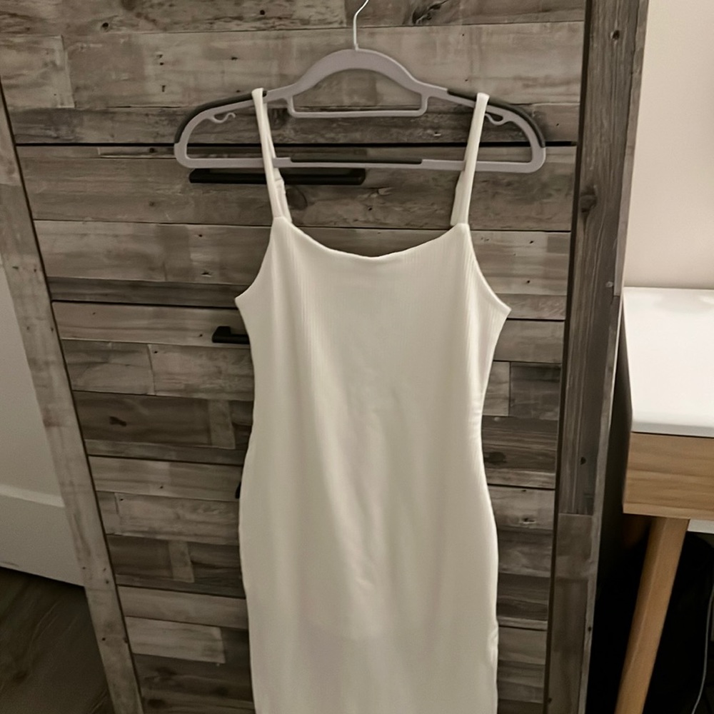 Vici S white dress with slit